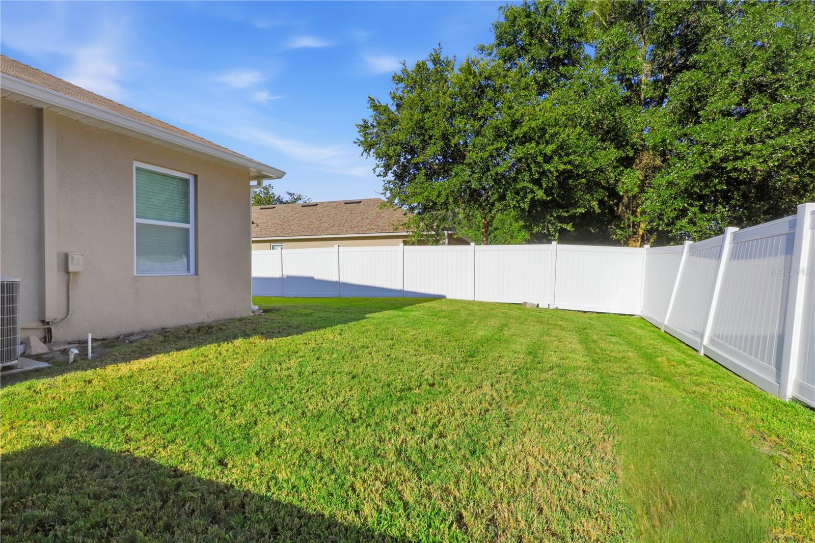 802 Grand Park Ct Property Photo 27
