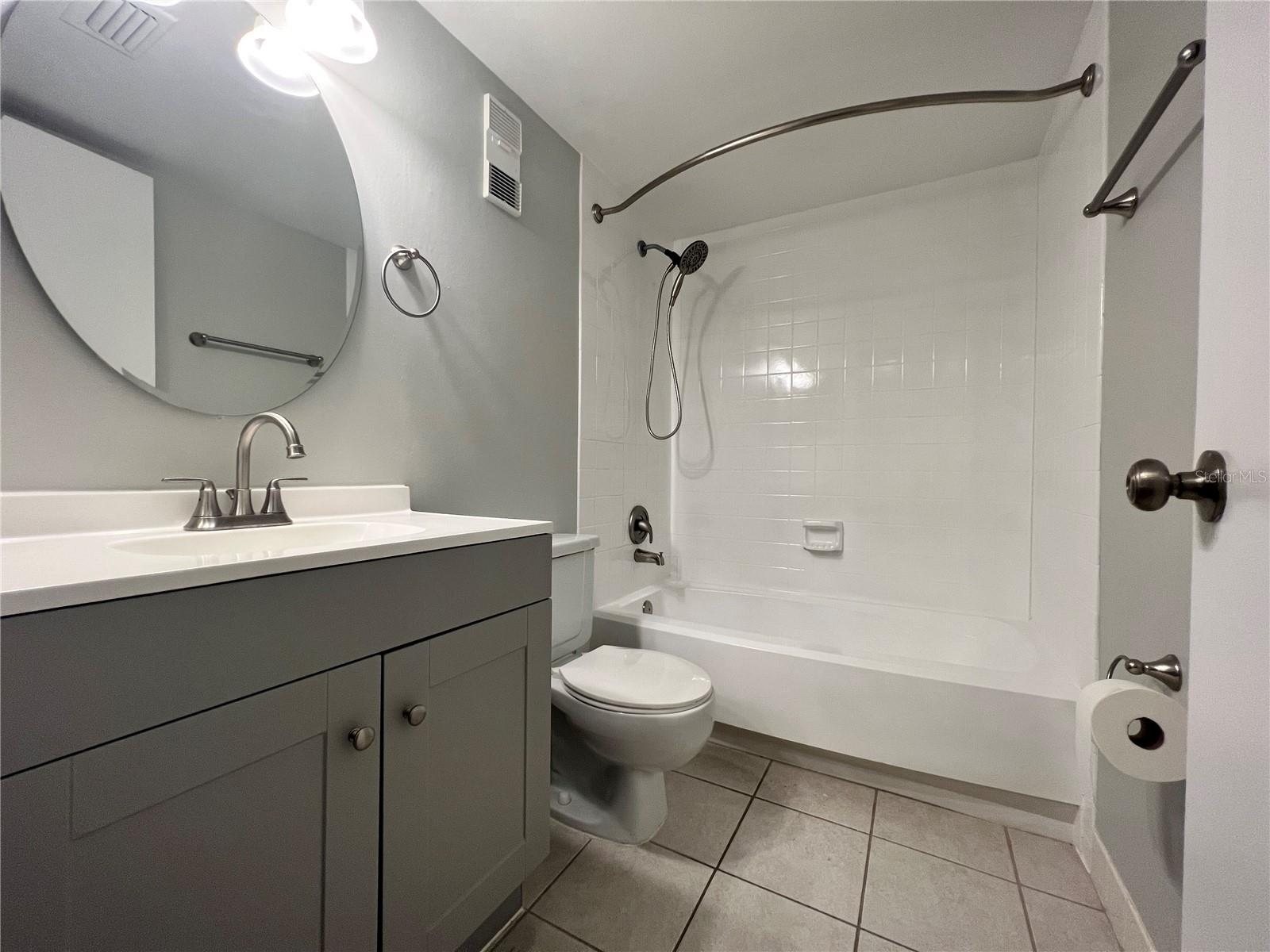 100 Sweetgum Woods Ct #3d Property Photo 7