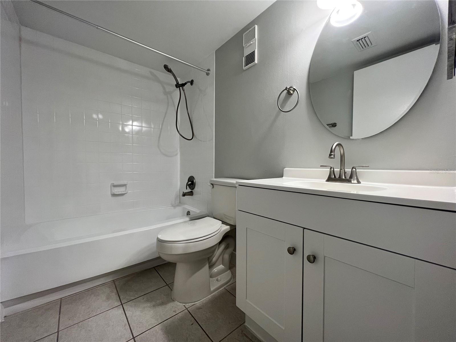 100 Sweetgum Woods Ct #3d Property Photo 10