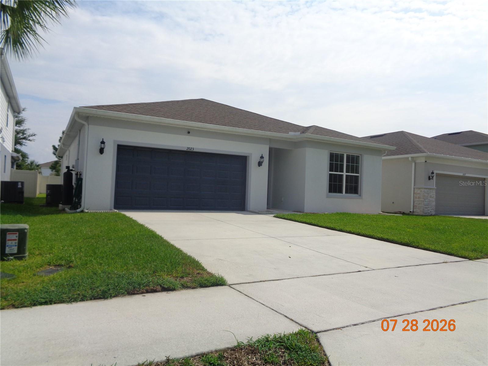 2023 Canopy Terrace Blvd Property Photo 3