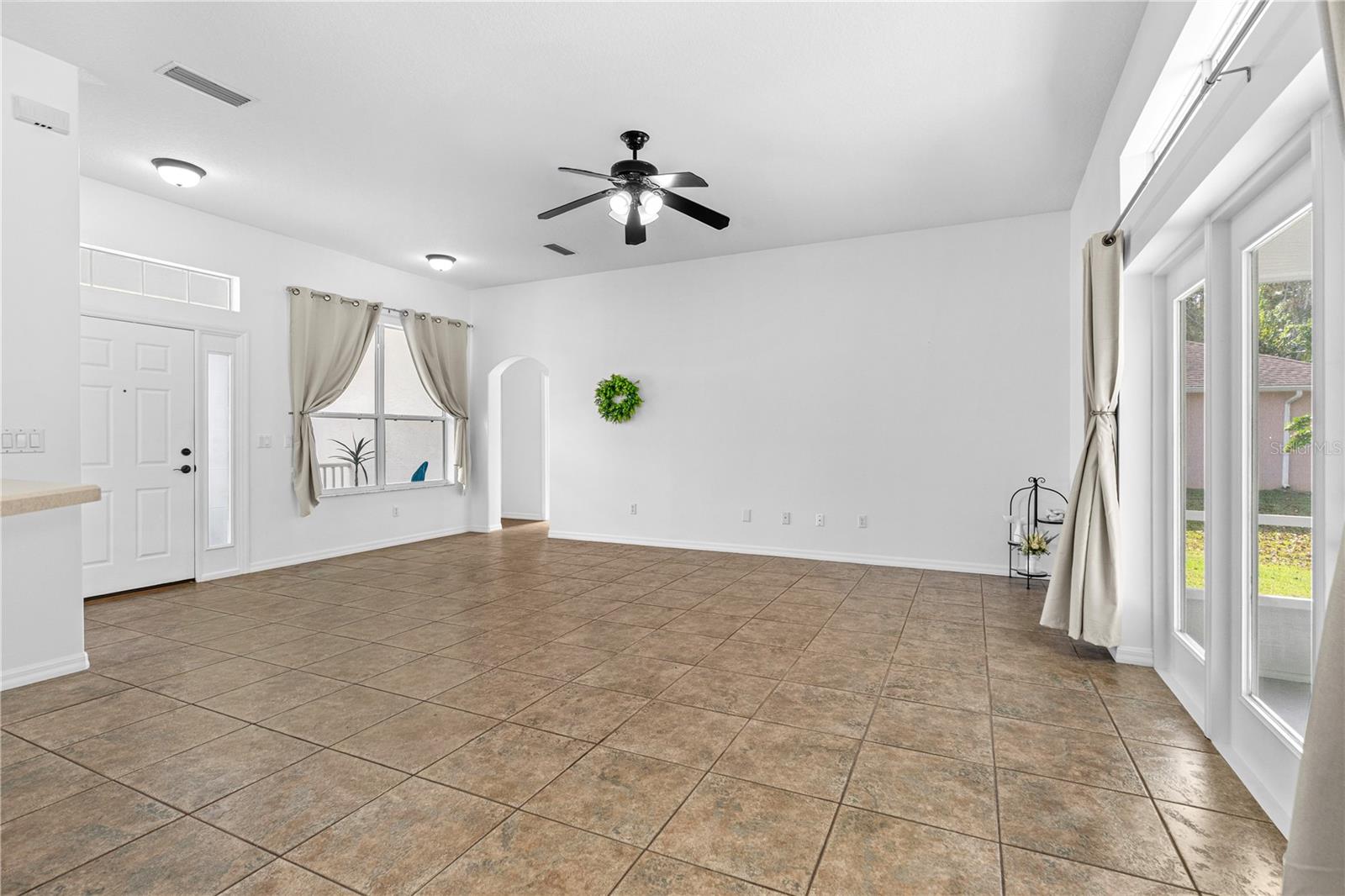 16 Manderley Ln Property Photo 11