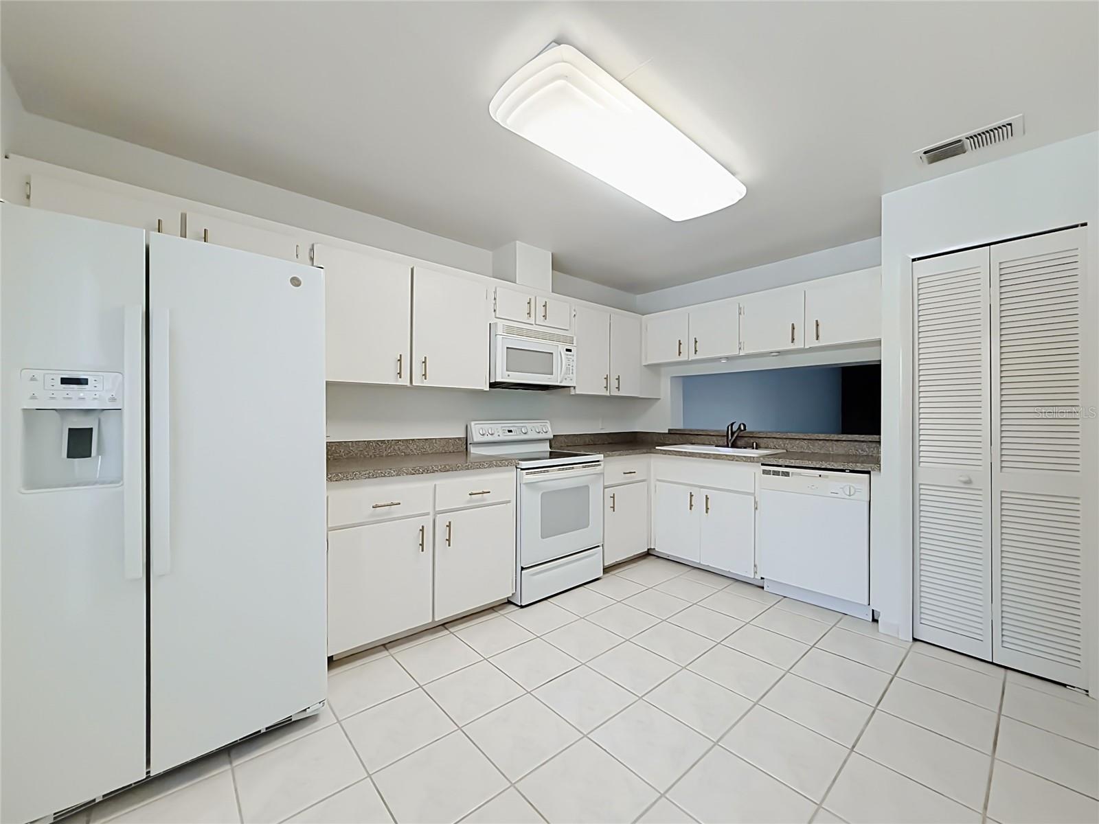 15 Escondido Ct #148 Property Photo 15