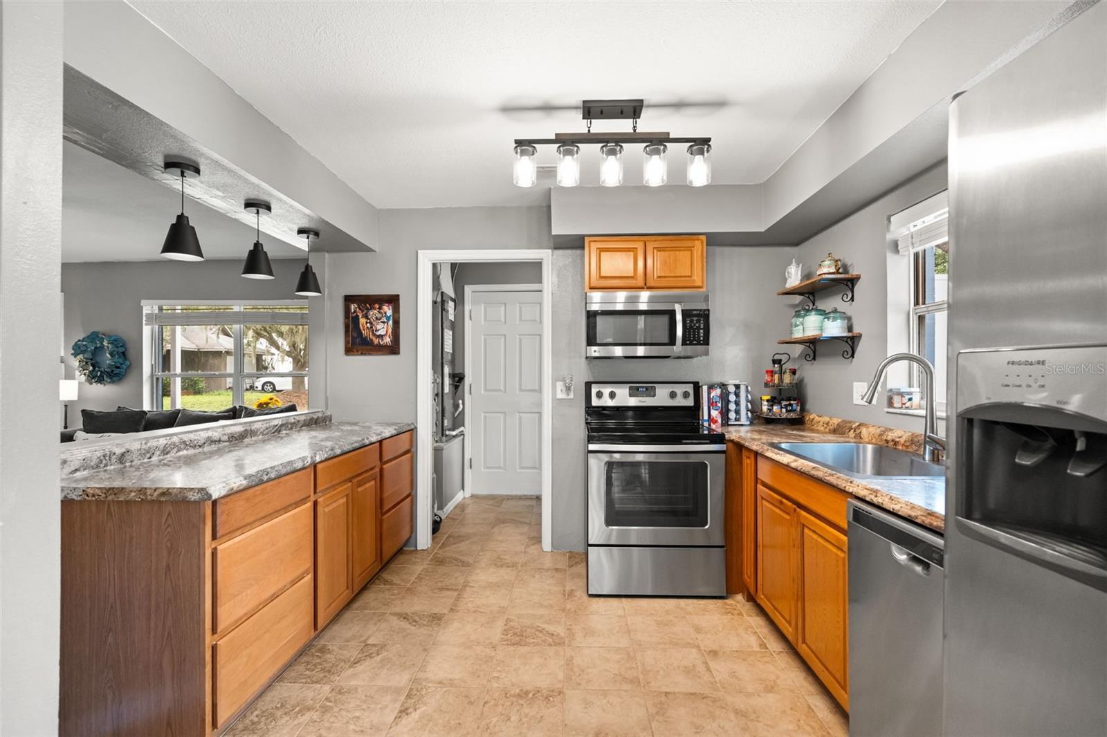503 Dorothy Cir Property Photo 12