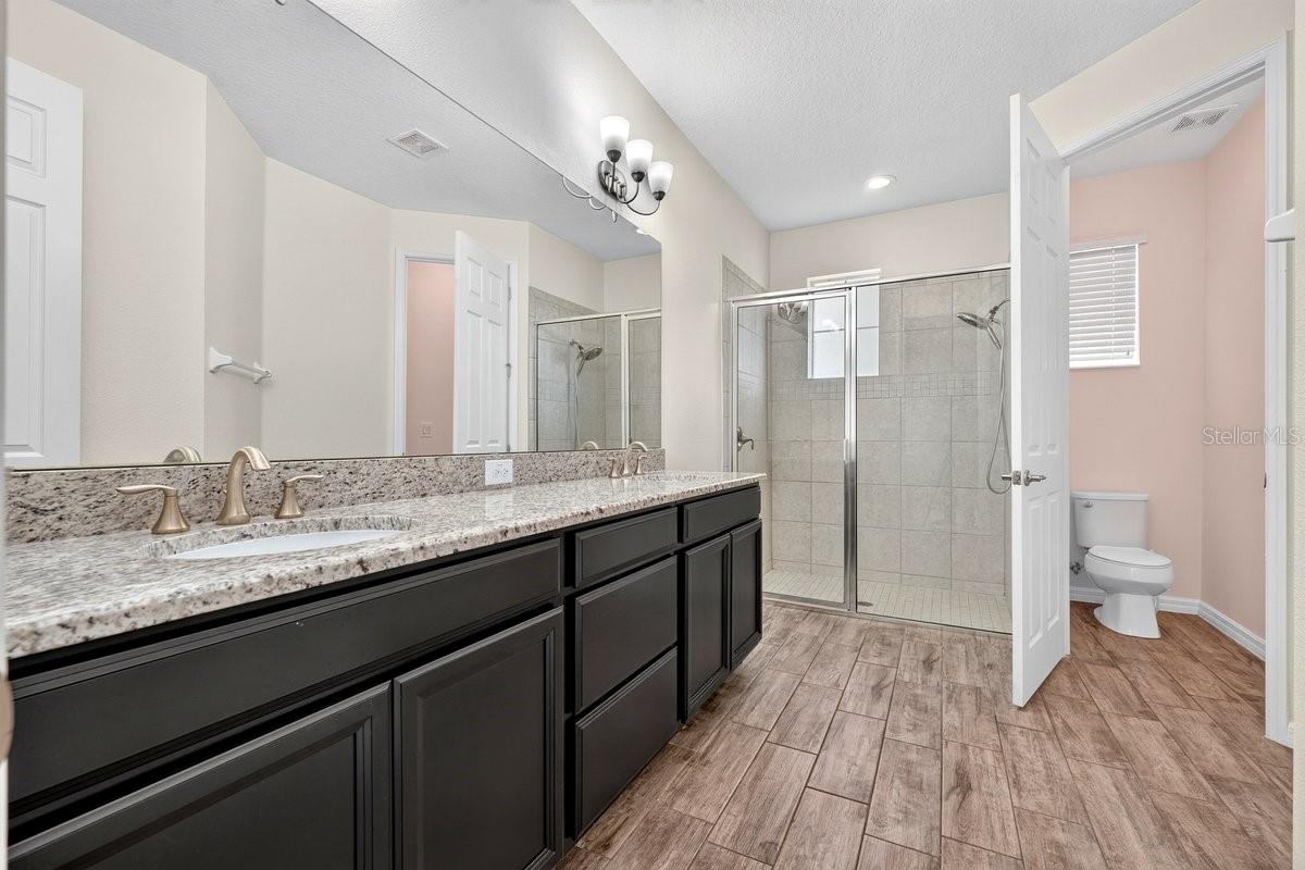 3833 Loon Ln Property Photo 11