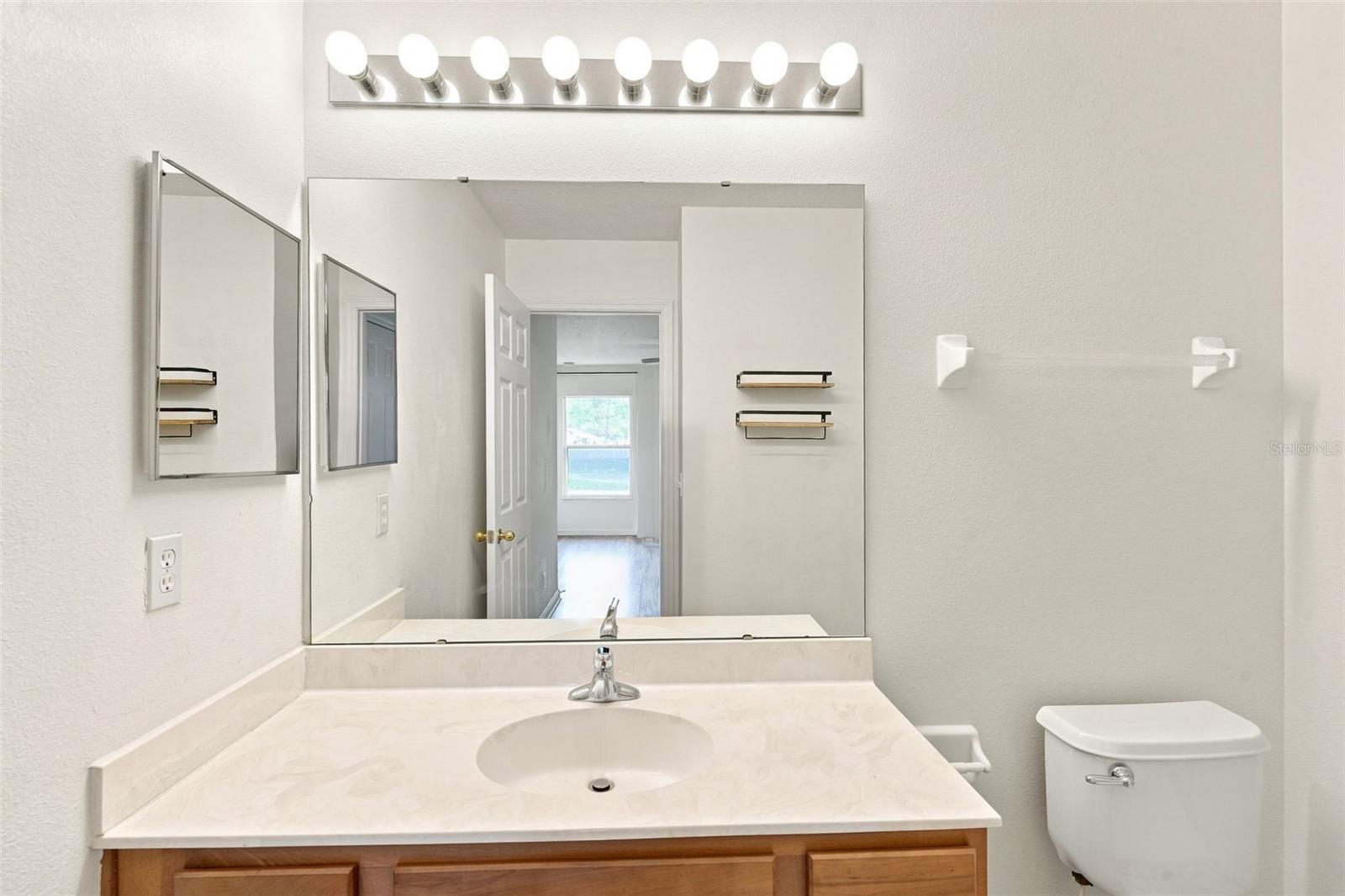809 Wynbrook Ln Property Photo 23