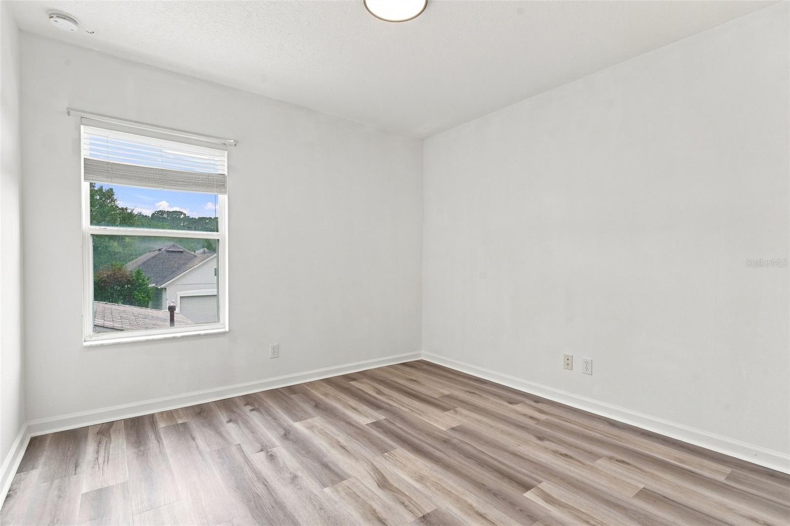 809 Wynbrook Ln Property Photo 24