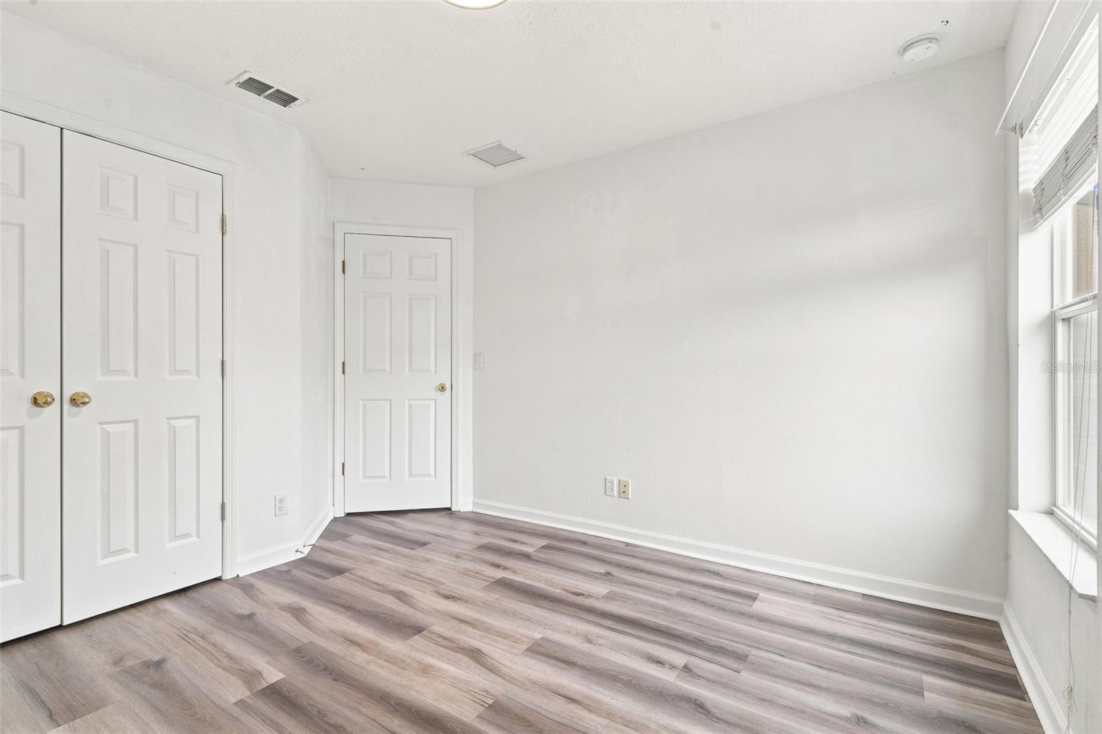 809 Wynbrook Ln Property Photo 25