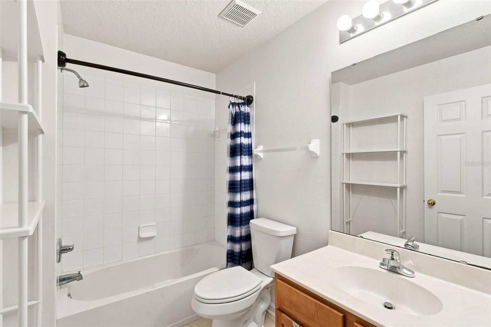 809 Wynbrook Ln Property Photo 26