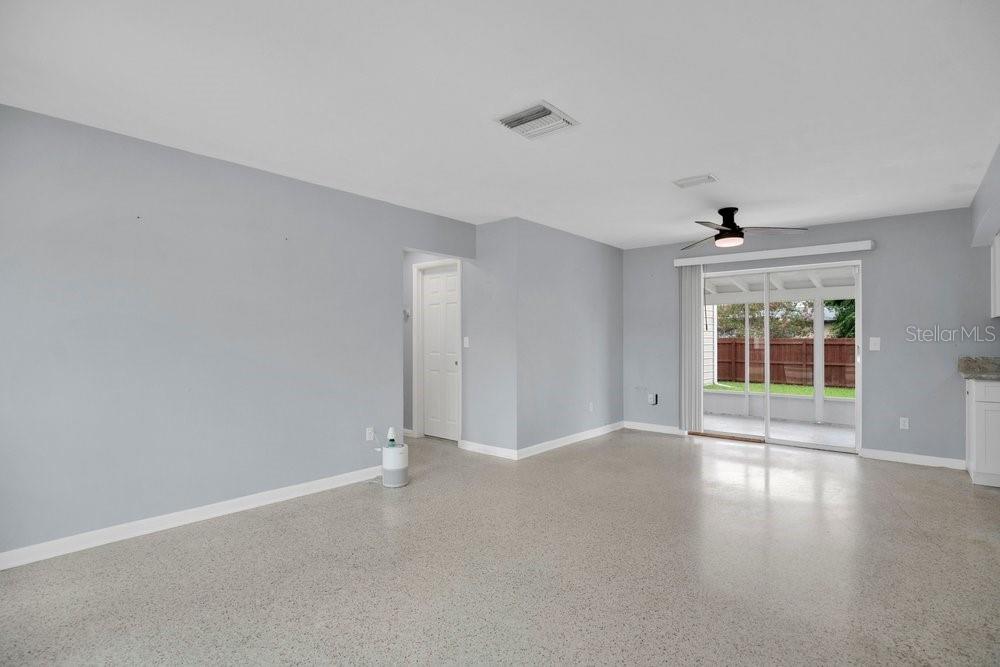 1109 Cobblestone Ave Property Photo 12