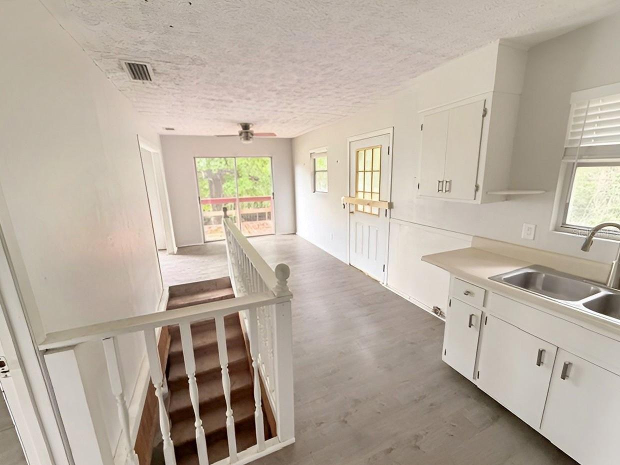 109 Hanpard Ln Property Photo 13