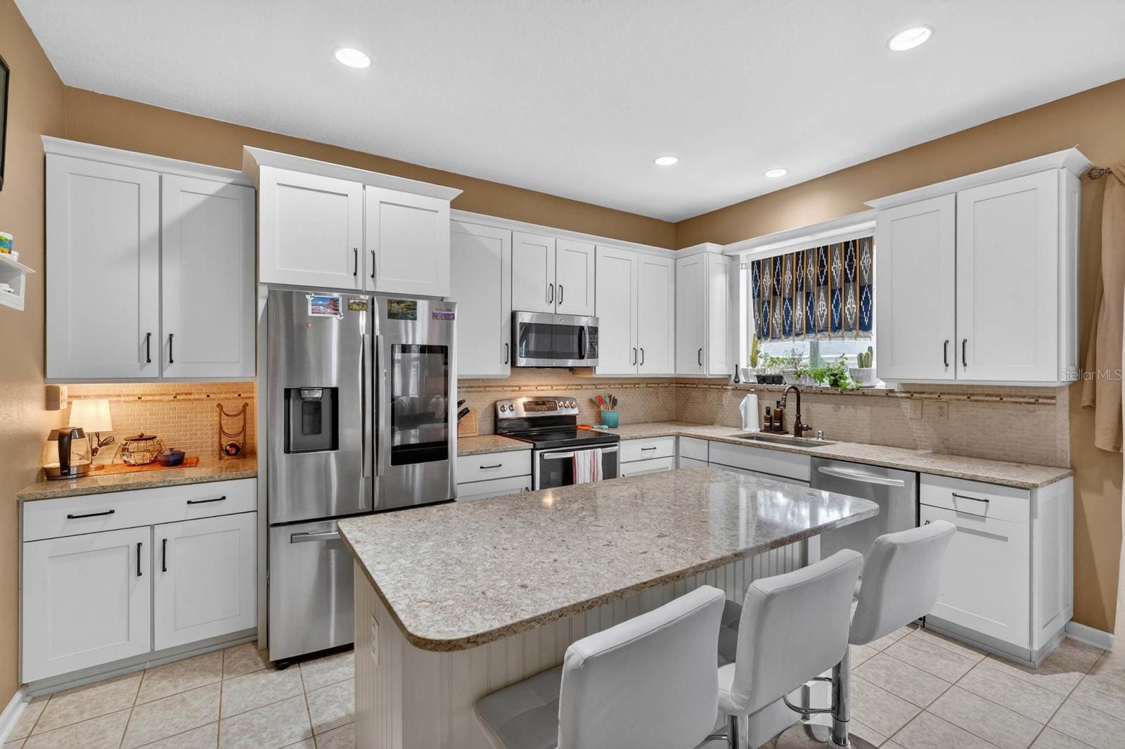 76 Universal Trl Property Photo 17