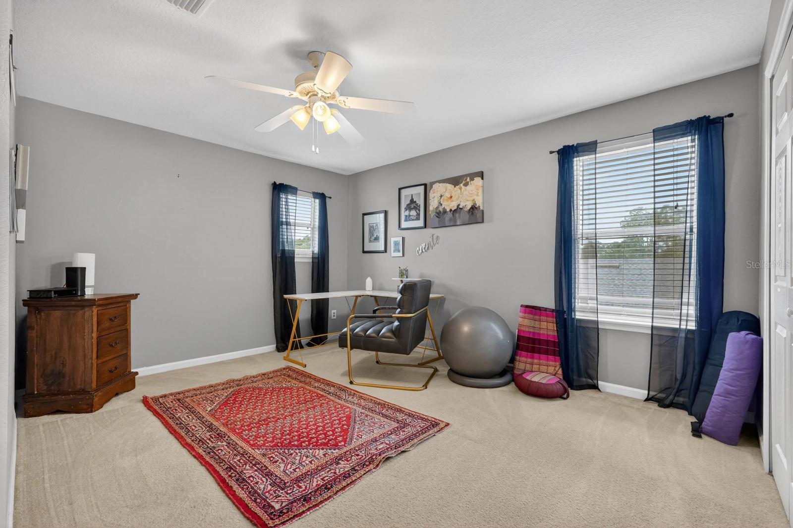 76 Universal Trl Property Photo 32