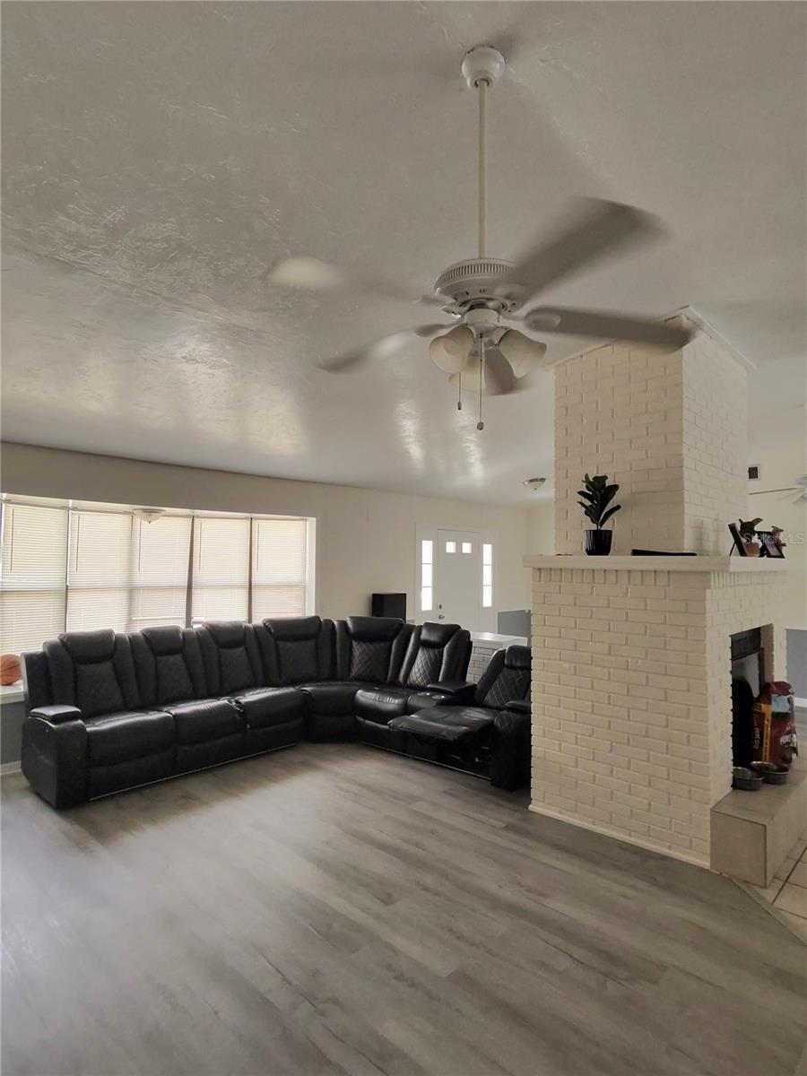 2831 Ascot Ln Property Photo 14