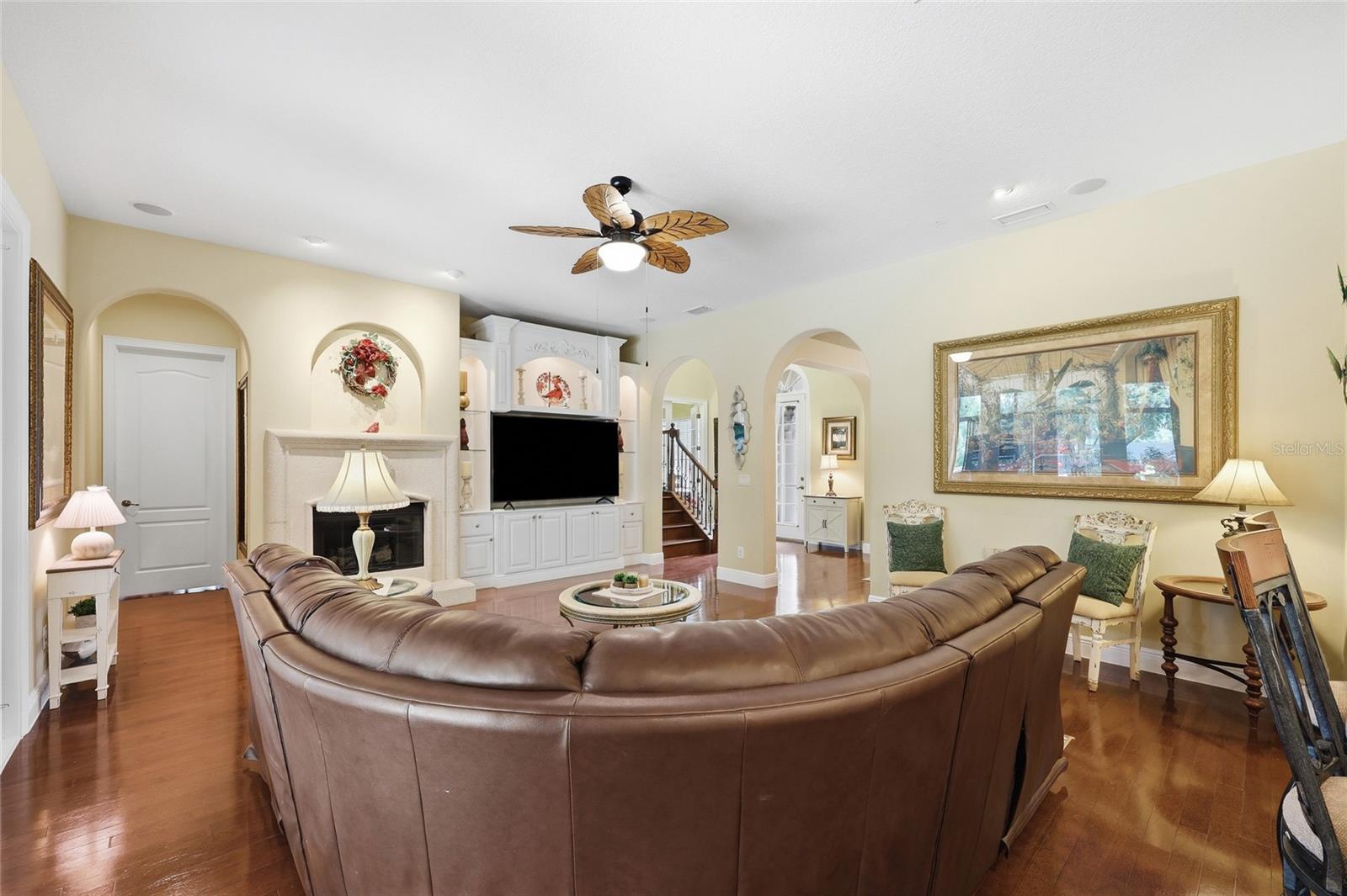315 W Blue Water Edge Dr Property Photo 18