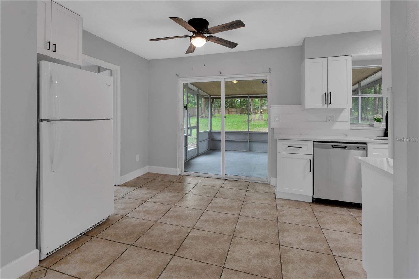 1532 N Normandy Blvd Property Photo 12