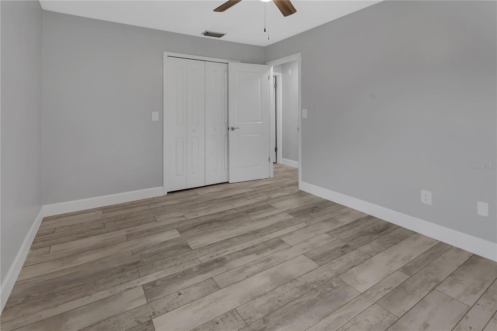 1532 N Normandy Blvd Property Photo 20