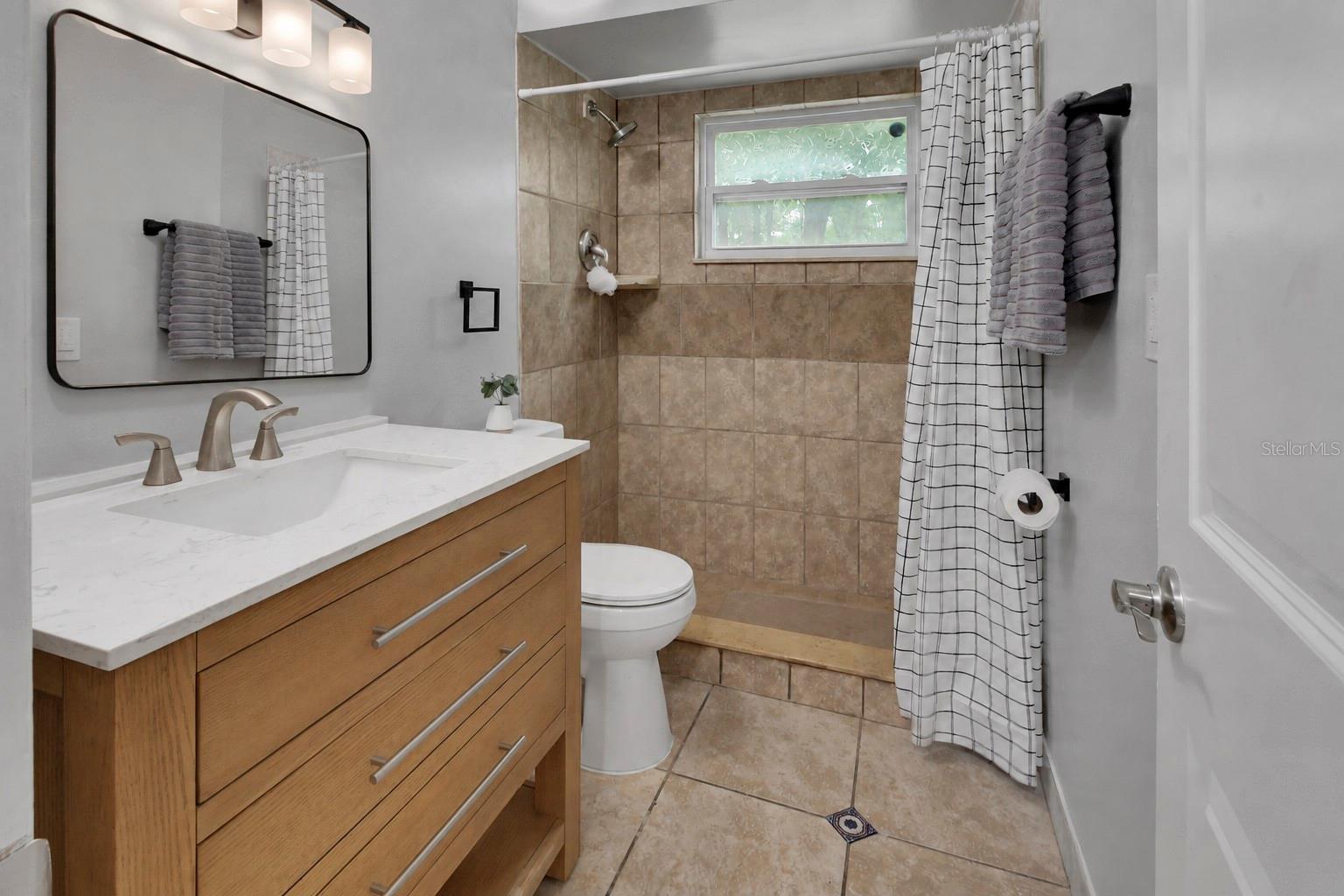 1532 N Normandy Blvd Property Photo 21