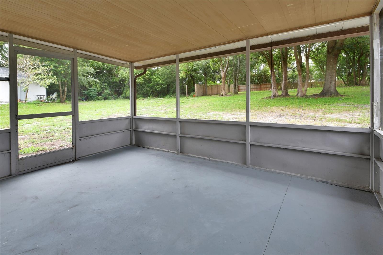 1532 N Normandy Blvd Property Photo 25