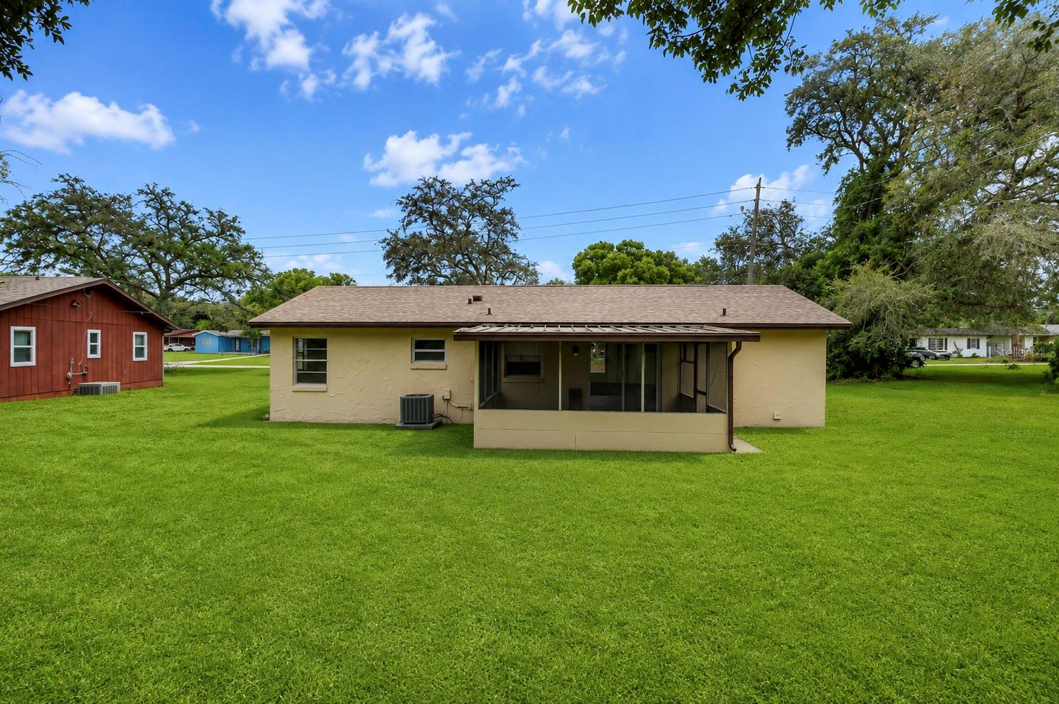 1532 N Normandy Blvd Property Photo 28