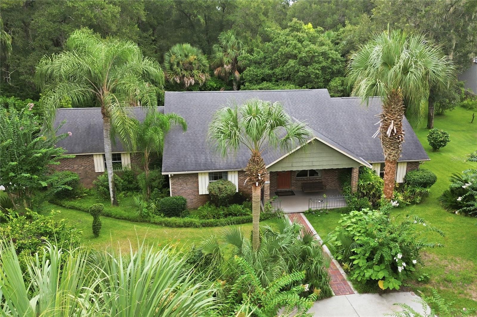 1925 Lady Bug Ln Property Photo 1