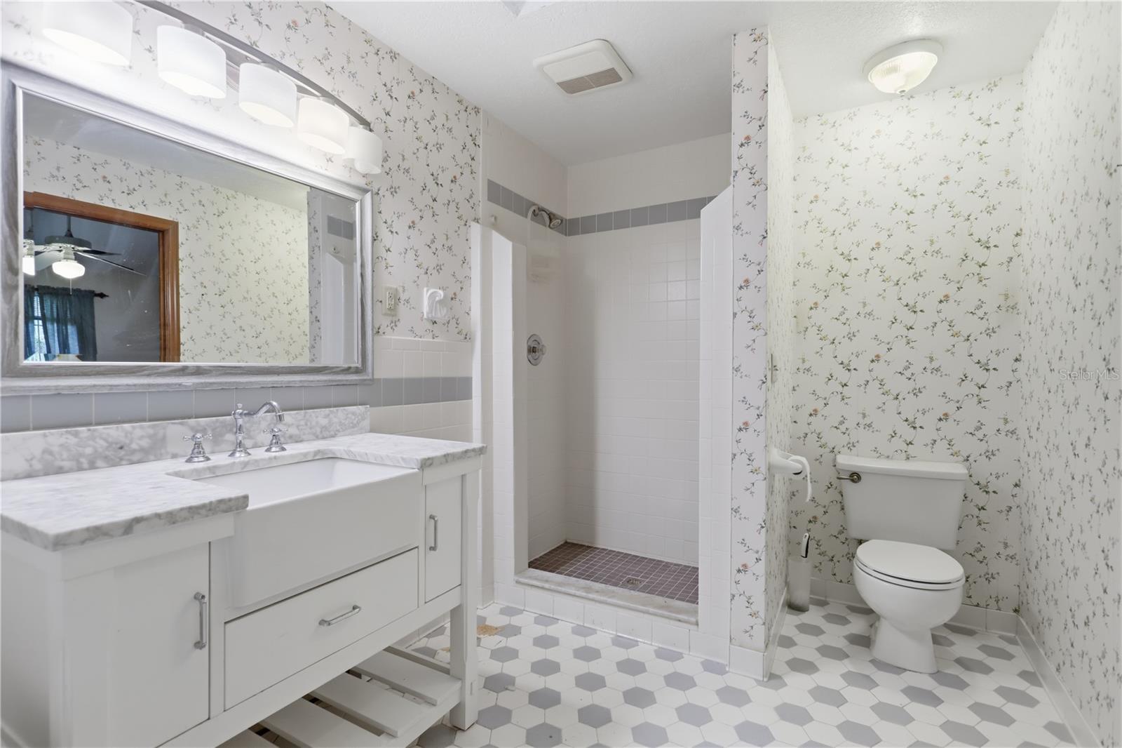 1925 Lady Bug Ln Property Photo 17