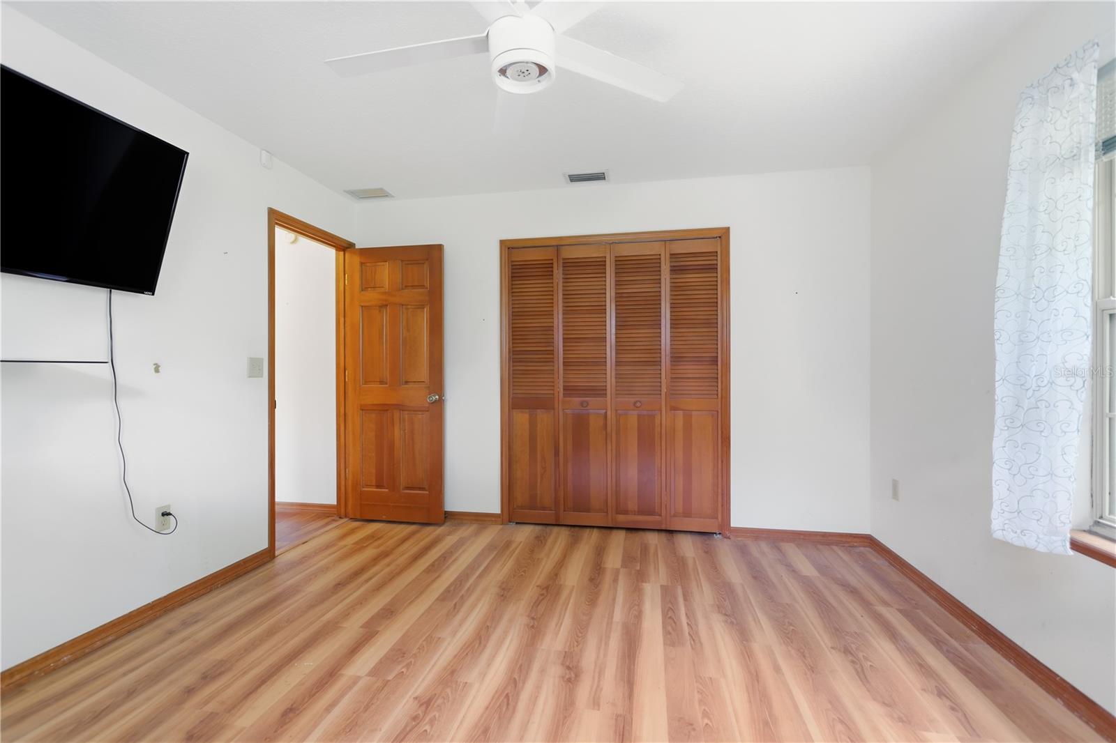 1925 Lady Bug Ln Property Photo 23
