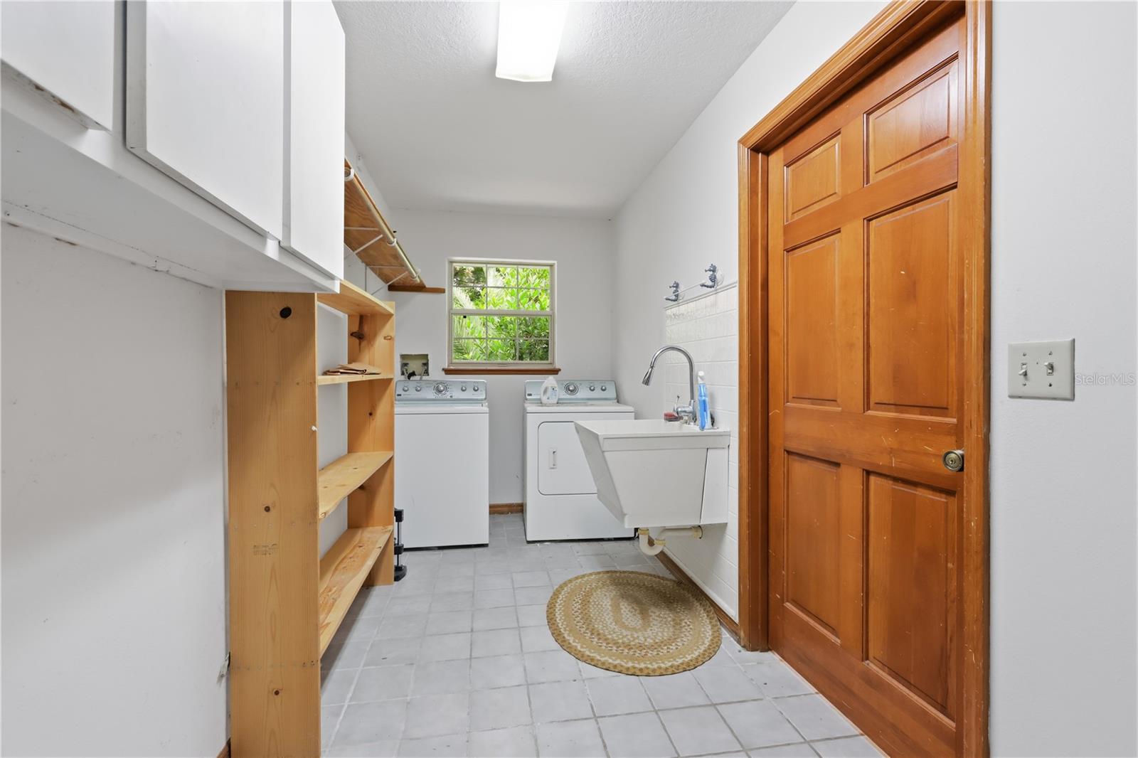 1925 Lady Bug Ln Property Photo 27