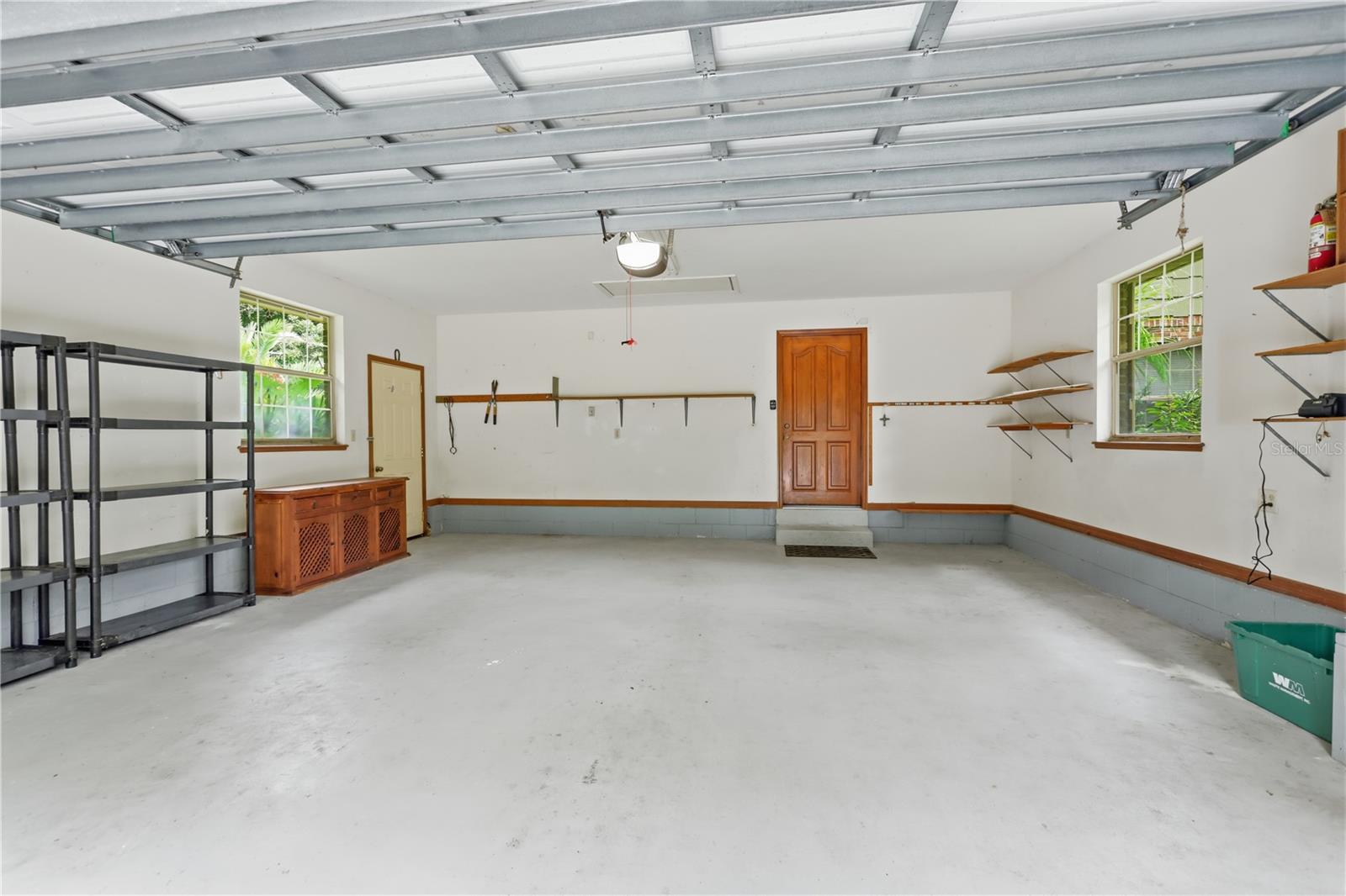 1925 Lady Bug Ln Property Photo 33