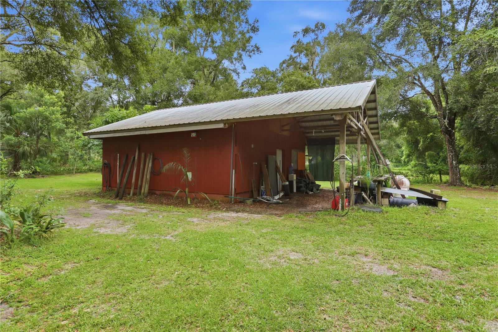 1925 Lady Bug Ln Property Photo 56