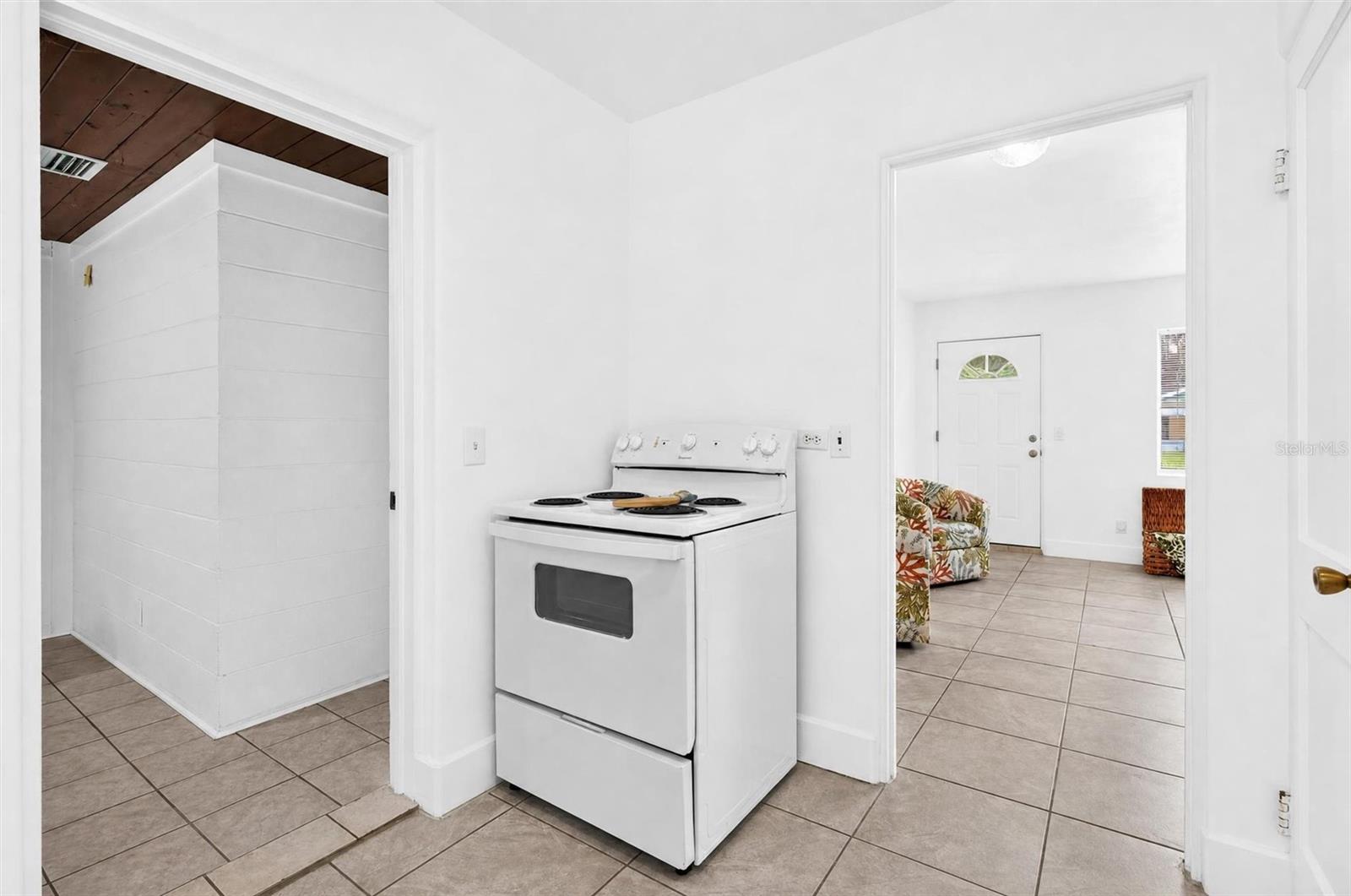 126 Harney St Property Photo 13