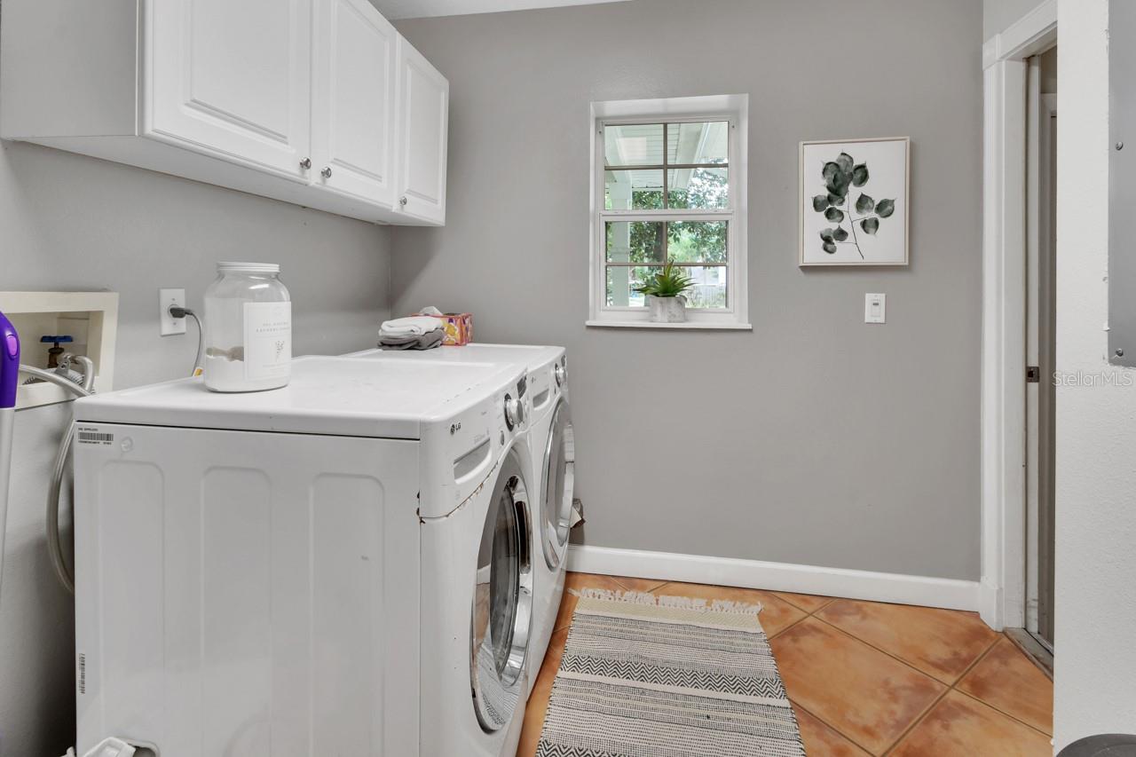 1820 Davis Ave Property Photo 38