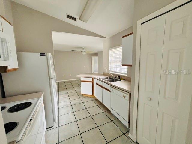 2830 Ascot Ln Property Photo 8