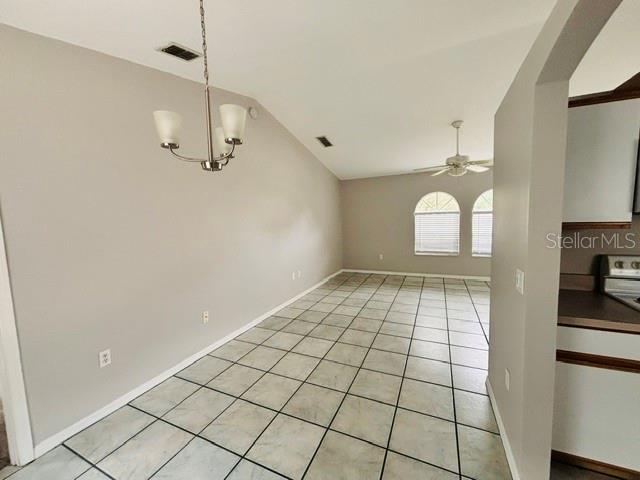 2830 Ascot Ln Property Photo 9