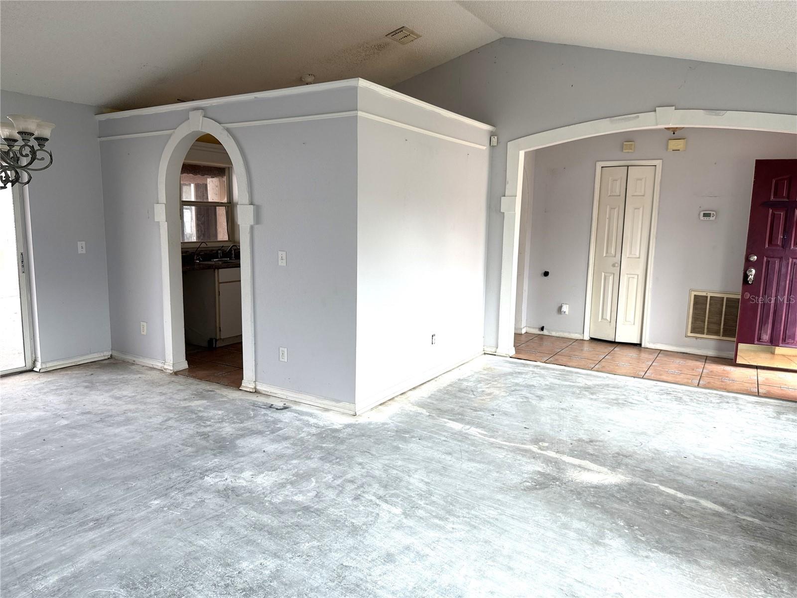 3208 Kings Ridge Ter Property Photo 3