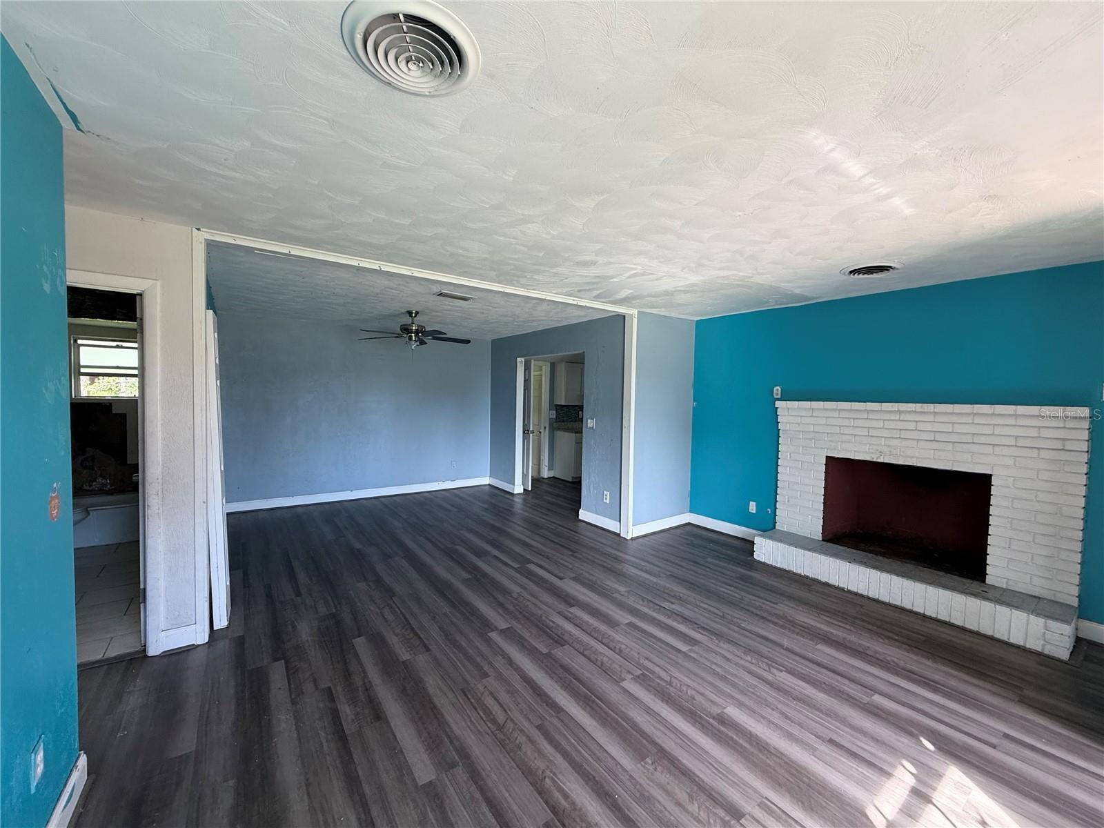 1102 Old Kings Rd Property Photo 6