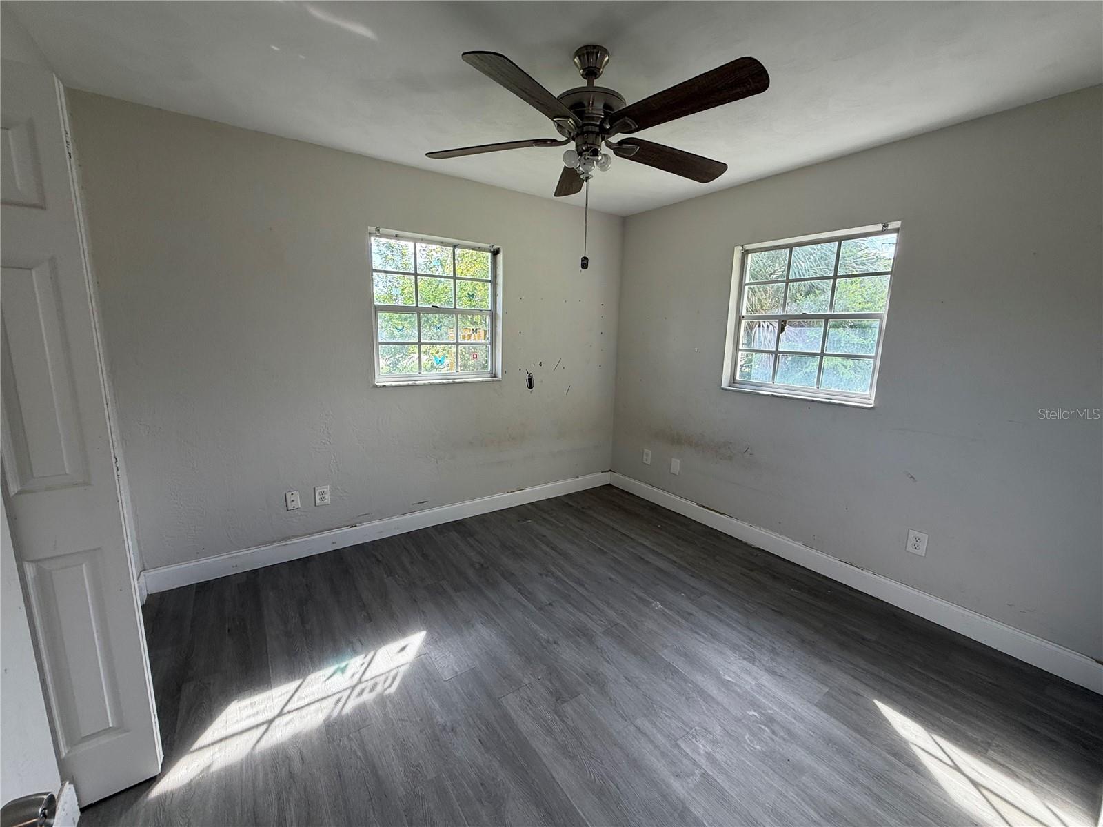 1102 Old Kings Rd Property Photo 10