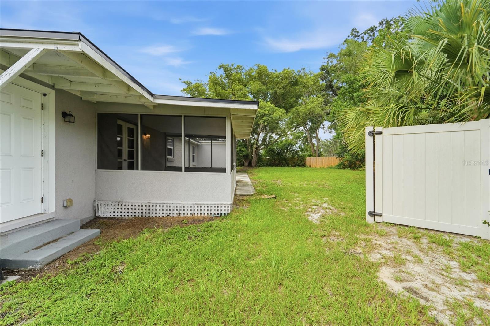 259 Colomba Rd Property Photo 8