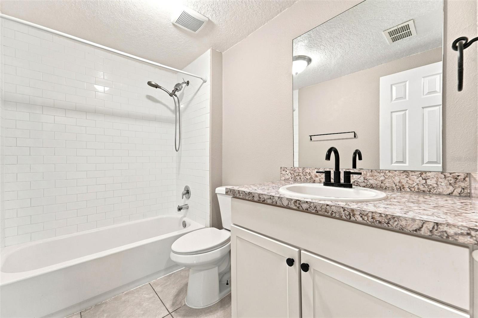 259 Colomba Rd Property Photo 36