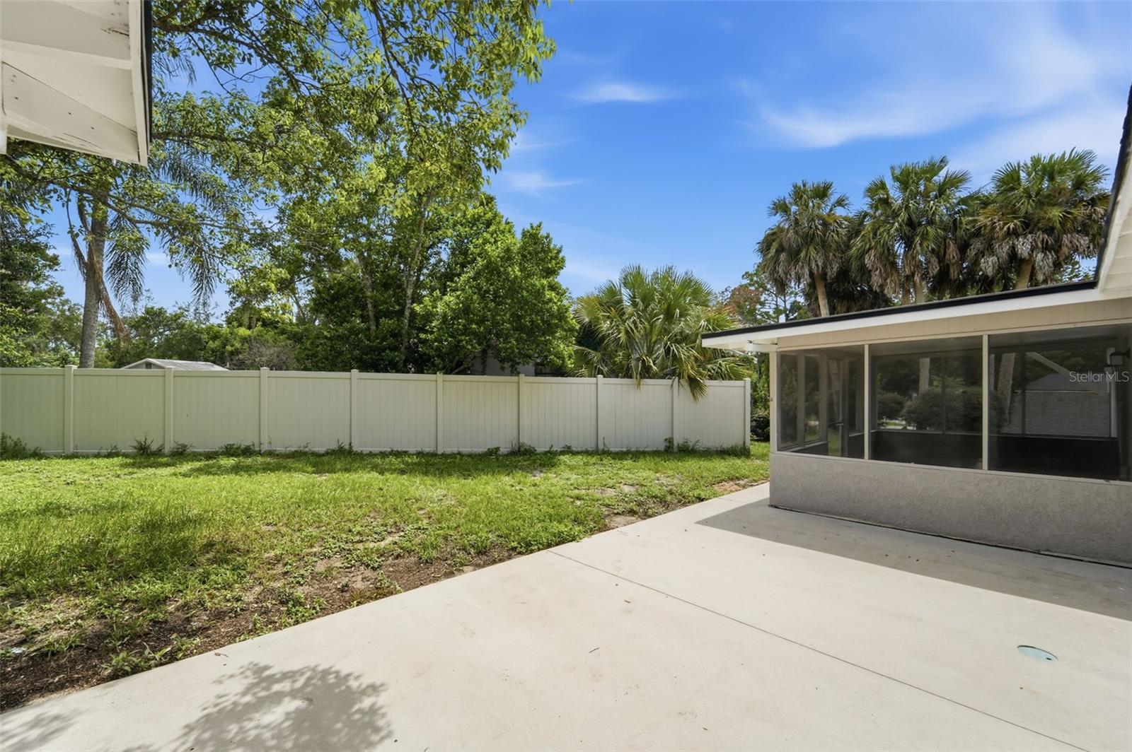 259 Colomba Rd Property Photo 45