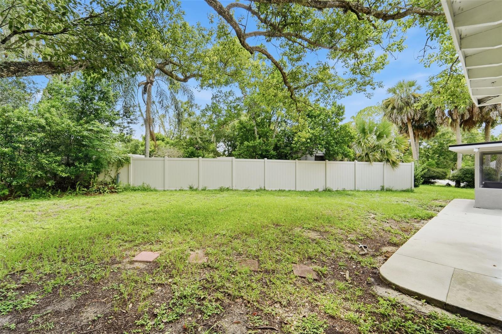 259 Colomba Rd Property Photo 49