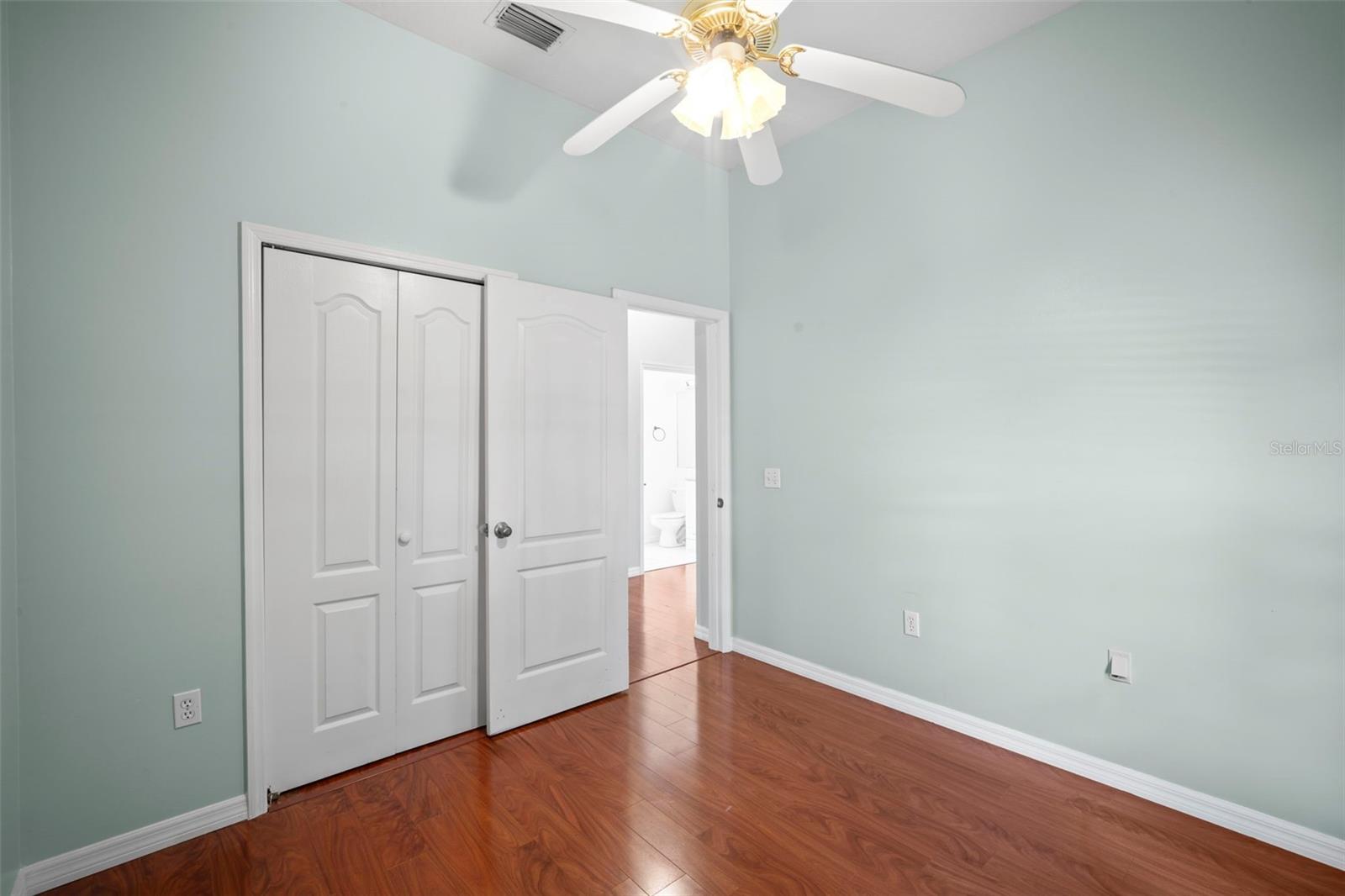 1724 Barker St Ne Property Photo 25