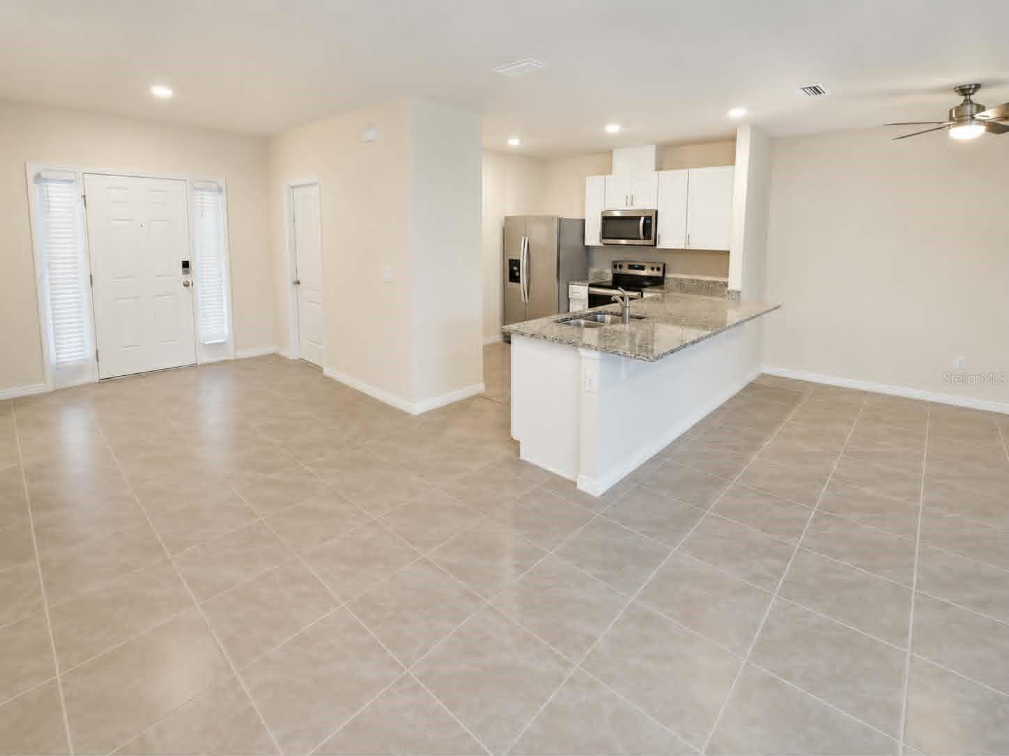 2732 Silver Canoe Dr Property Photo 12
