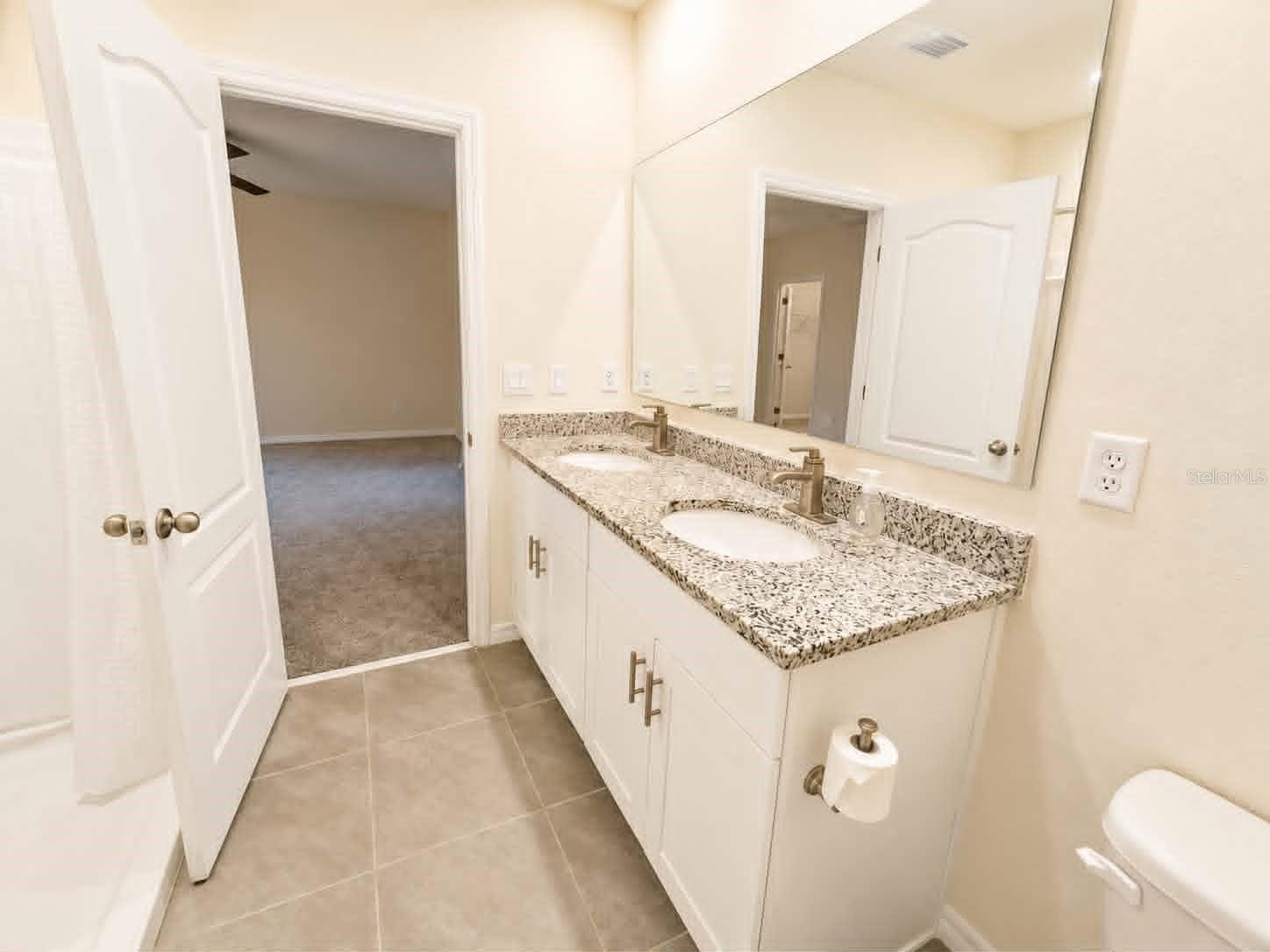 2732 Silver Canoe Dr Property Photo 35