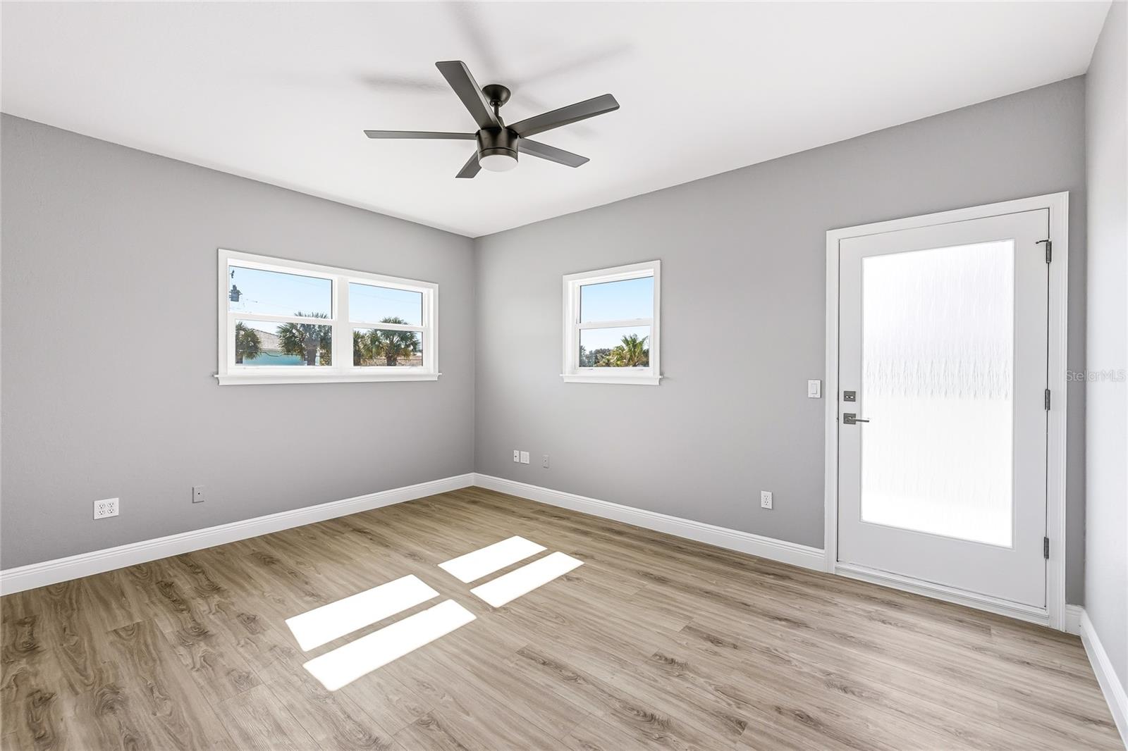 50 Alberta Ave Property Photo 24