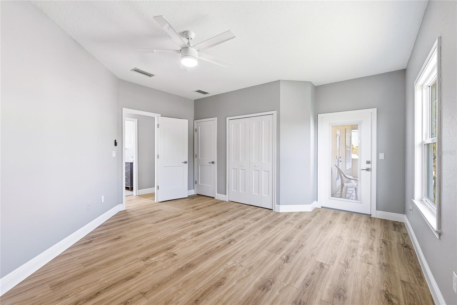 50 Alberta Ave Property Photo 27