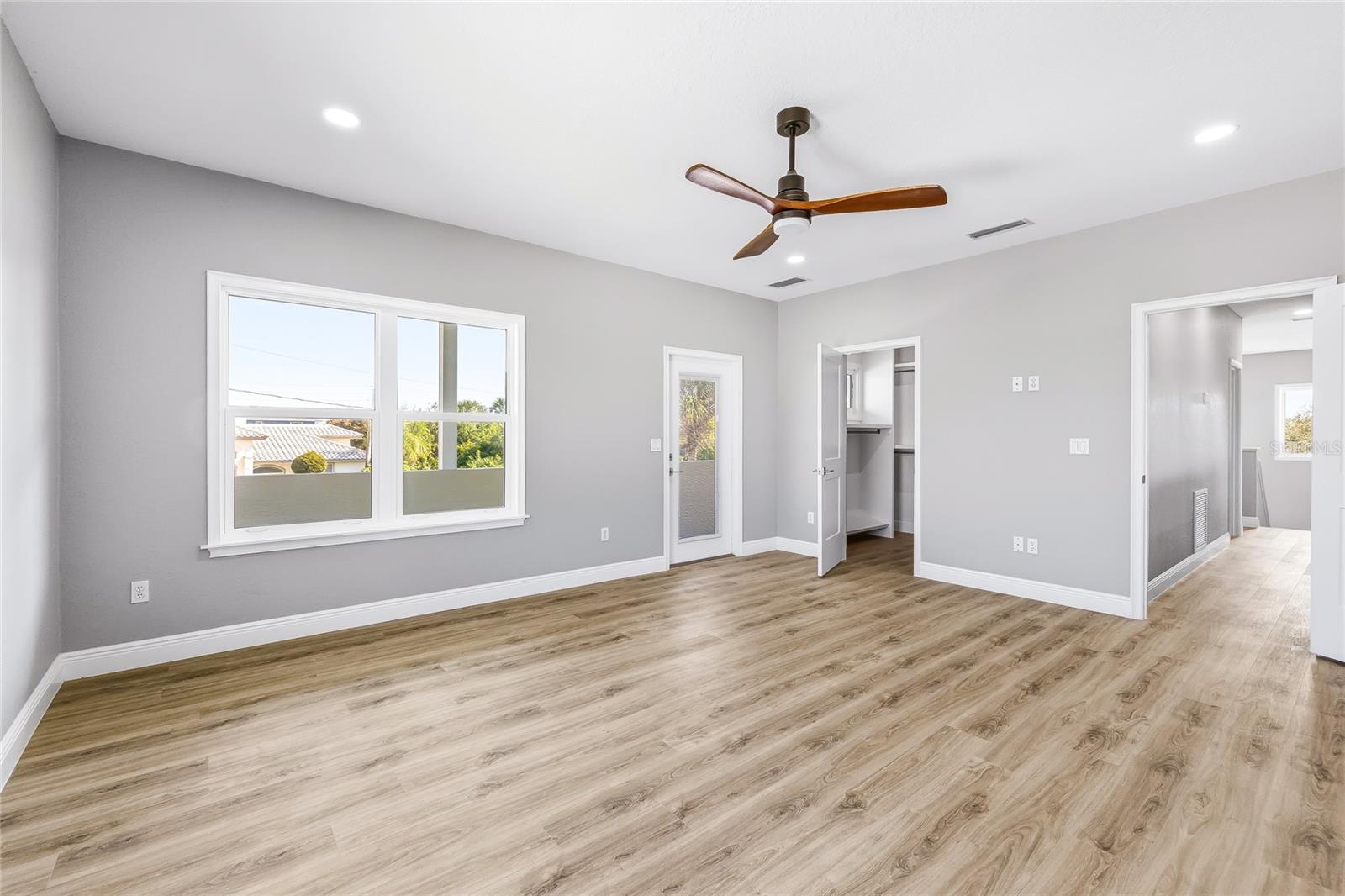 50 Alberta Ave Property Photo 30