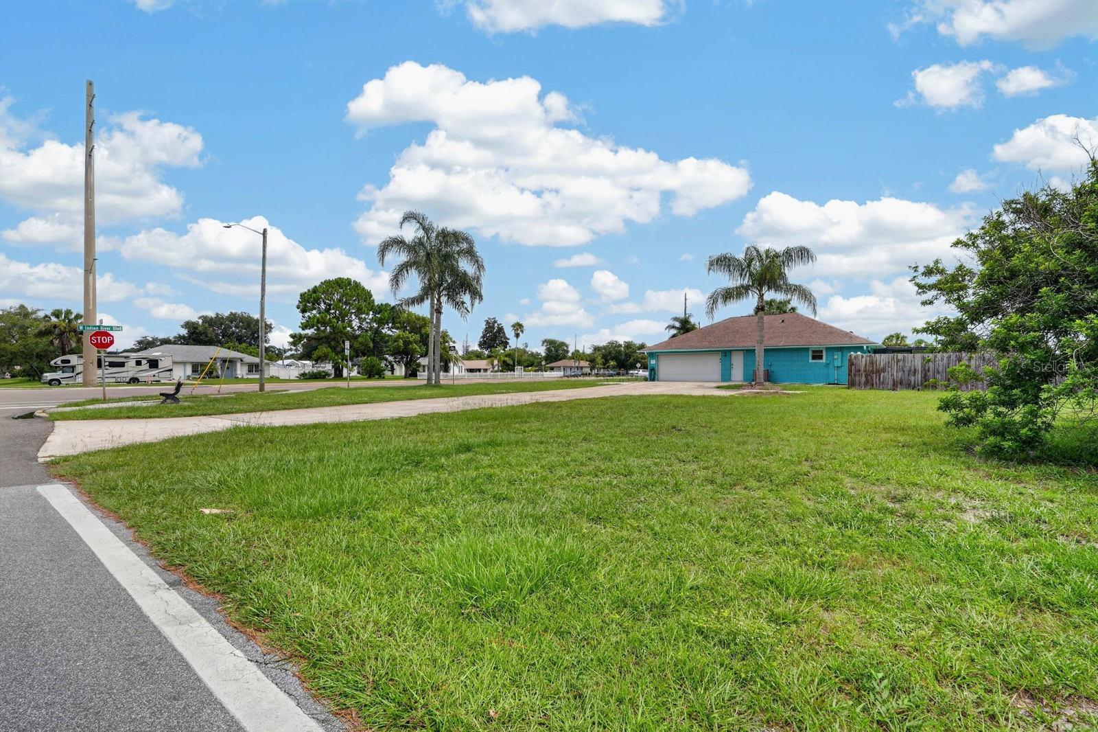 1845 Willow Oak Dr Property Photo 46
