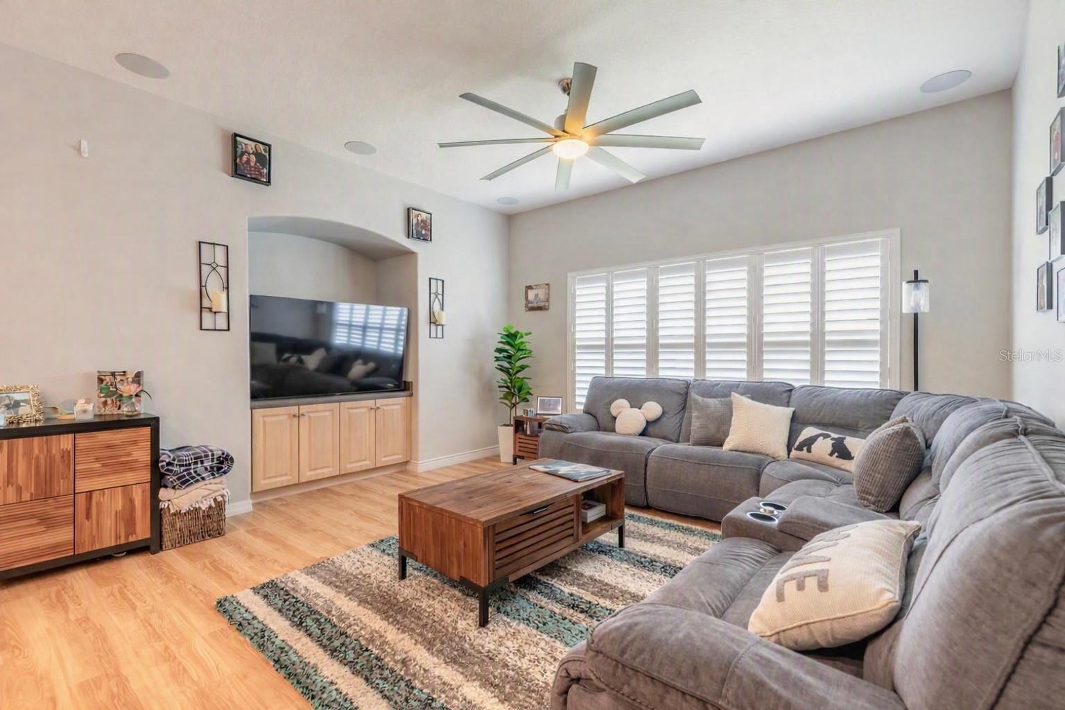 5482 Trakia Trl Property Photo 16