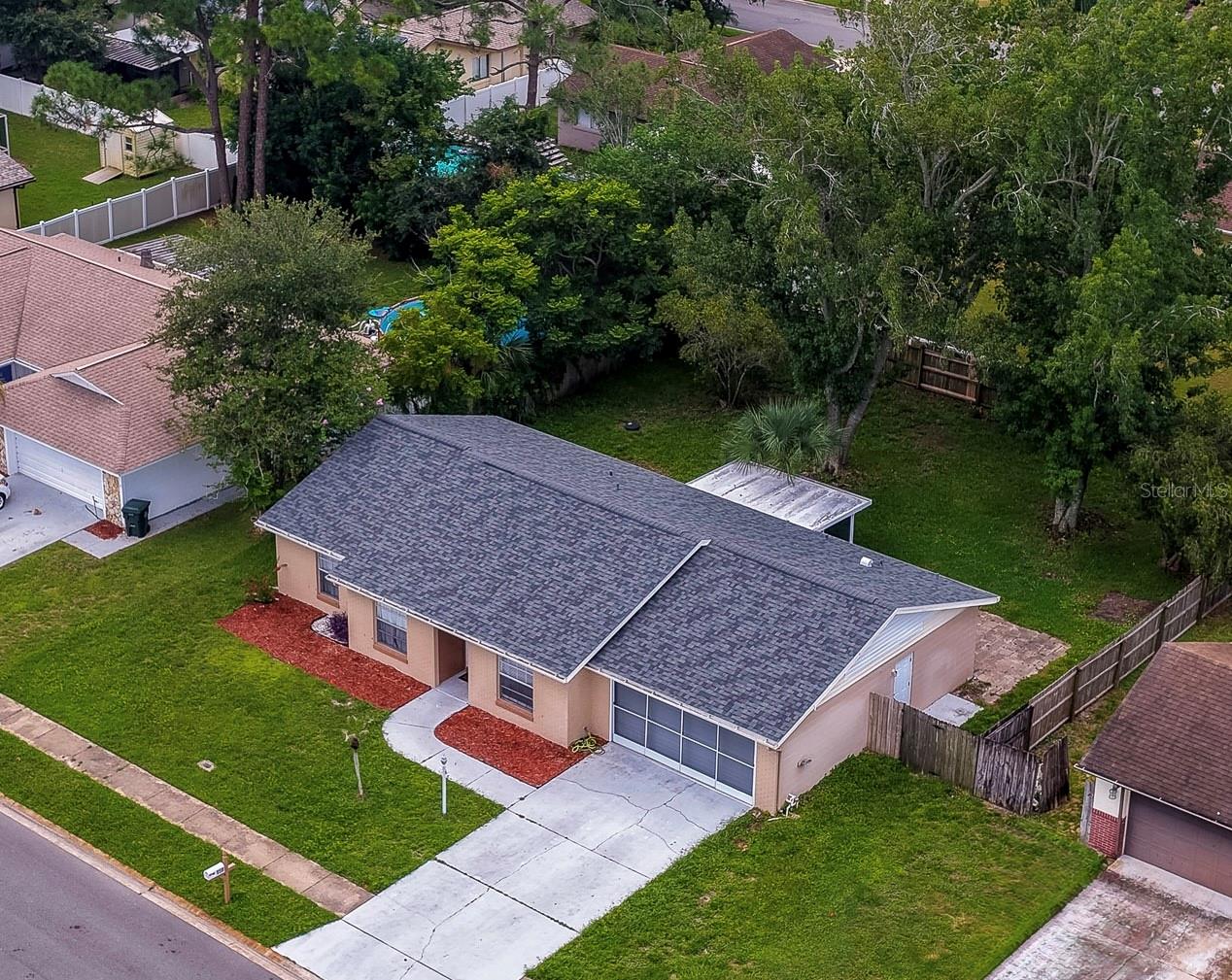 156 SPRINGWOOD DR Property Photo 1