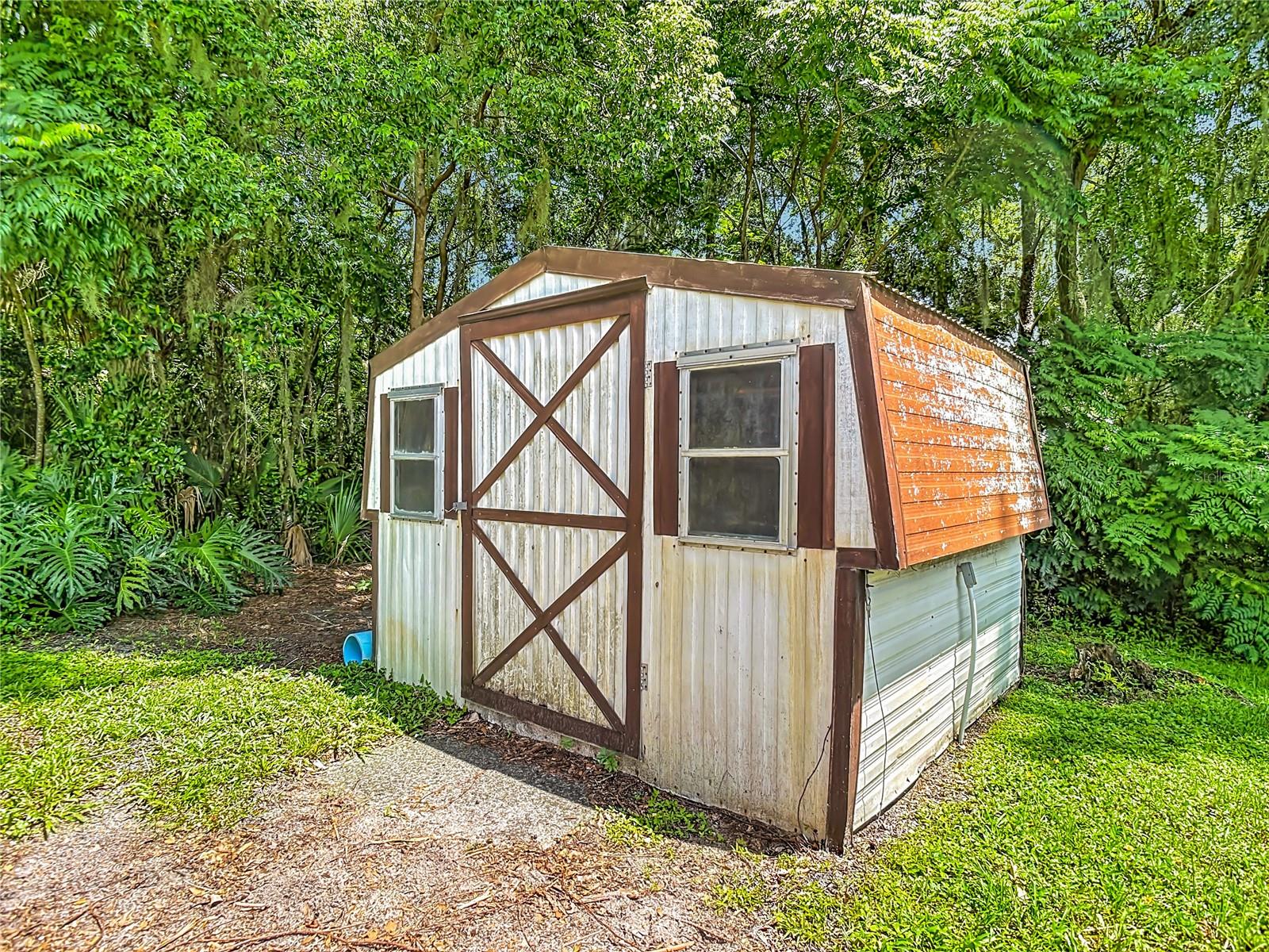 2269 Country Club Dr Property Photo 49
